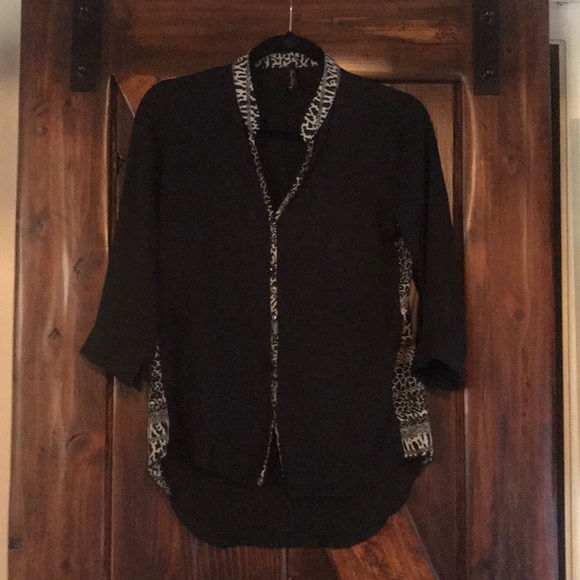 Button up top - Picture 1 of 2